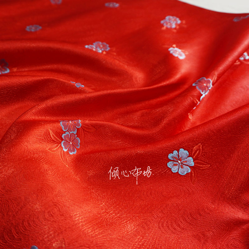 底色桃花潭水素面丝绸缎子布料