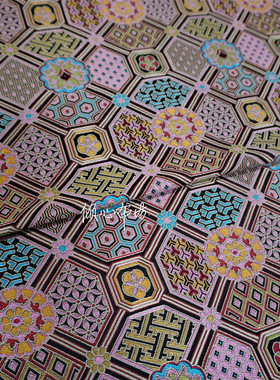 黑色加厚云裥瑞锦多宝天华锦织锦缎布料旗袍装裱丝绸缎子面料