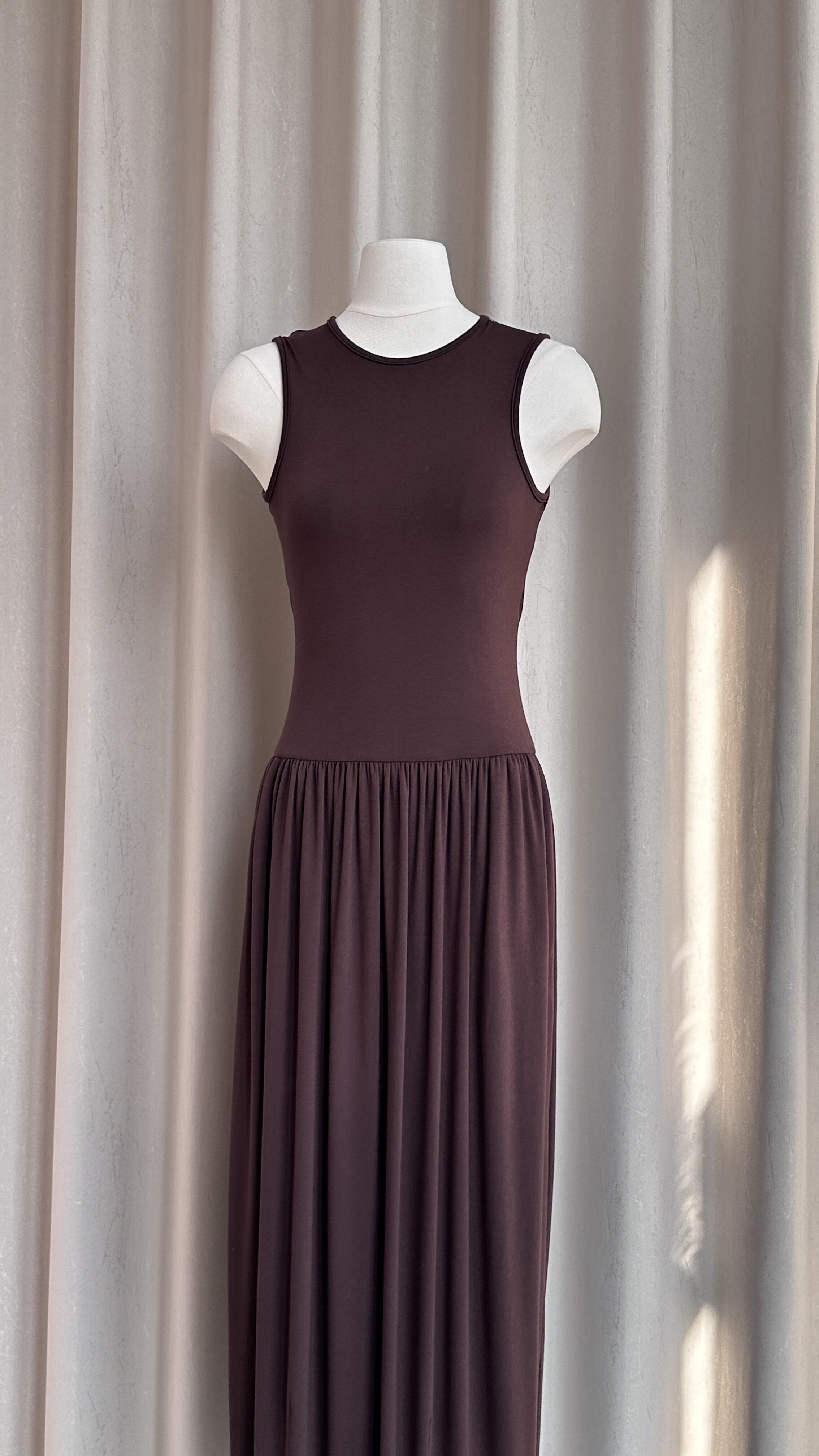 water正品复古法式高级感连衣裙露腰修身背心裙