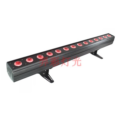 厂家直销14颗15WRGBWA五合一点控洗墙灯LED跑马效果洗墙灯DMX512