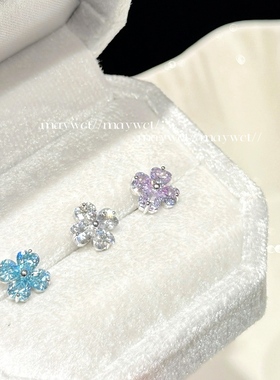 Maywct 爆闪绝美富家千金四叶草小众设计精致高级感钛钢耳钉耳垂