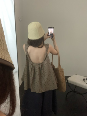 26夏韩版one mirror复古森系文艺小碎花印花露背宽松背心小衫上衣