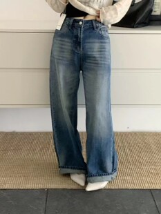 韩版DY复古翻边扣子水洗磨白蓝色直筒九分牛仔裤女宽松长裤26071