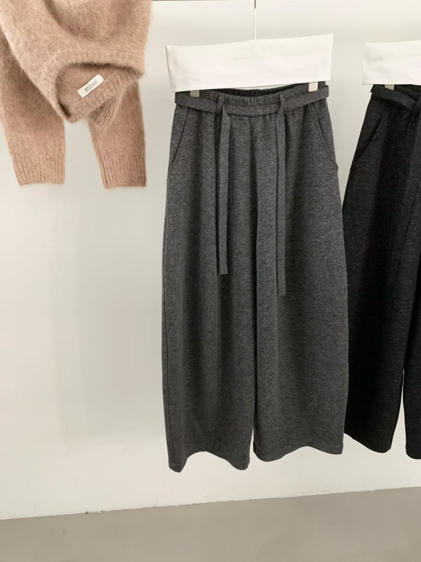 冬韩版sliver复古深灰色松紧腰宽松羊毛直筒阔腿休闲裤长裤配腰绳