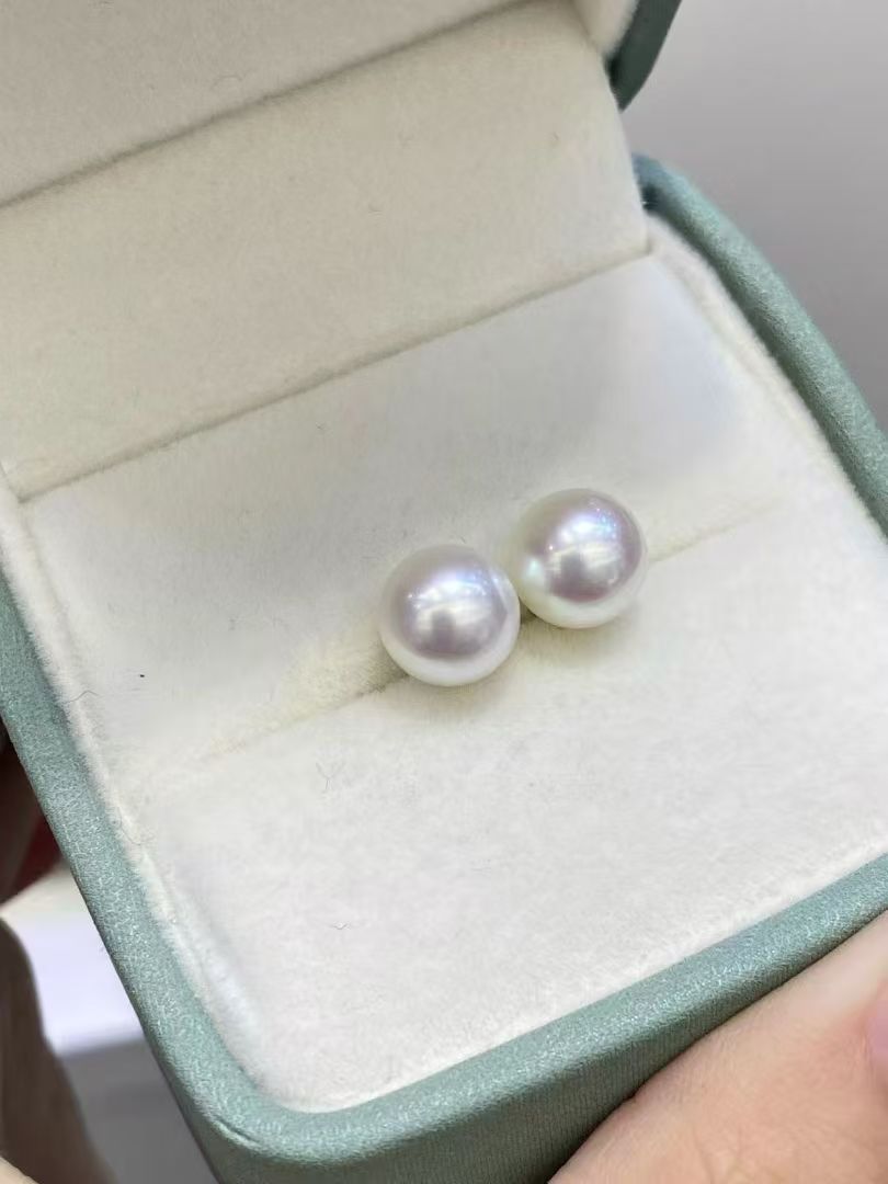 保真日本海水akoya真多麻天然耳钉正圆几乎无暇8-9mm素钉耳饰