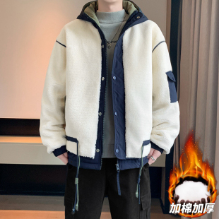 男外套秋冬款2026新款米白色加棉青少年时尚带帽拼接羊羔绒夹克潮