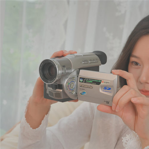 手持DV机坏真机当道具出