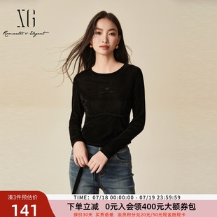 xg雪歌2024冬新款 T恤女XJ401044A390 字母烫钻打底衫 显瘦正肩长袖
