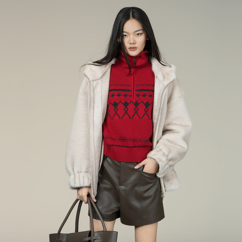 少库存  XG雪歌外套XK407005A660