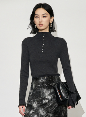 XG雪歌修身半高领针织衫女25冬款钉珠设计感内搭上衣XL411646A890