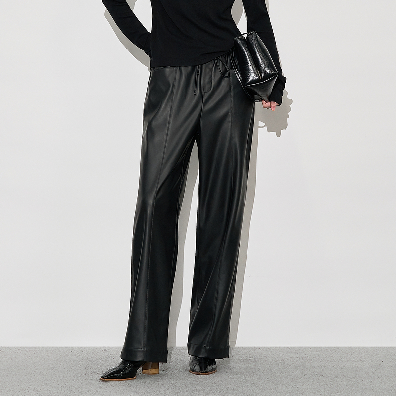 XG雪歌皮裤XK402021A790