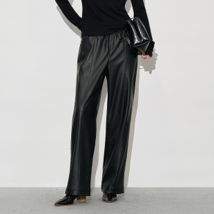 XG雪歌皮裤 XK402021A790