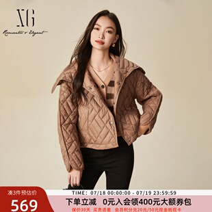 大翻领轻盈保暖宽松羽绒服女短外套XJ406061A173 xg雪歌2024冬时尚