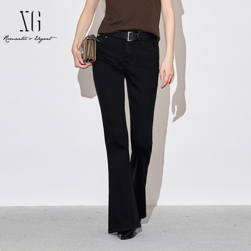XG雪歌显瘦黑色高腰微喇牛仔裤女2025秋新款遮肉神裤XL312596A890