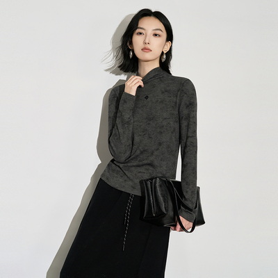 XG雪歌25冬新款极简通勤舒适零感高领打底衫女长袖TXL401620A883