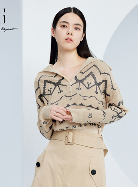 xg雪歌时尚大翻领字母绣花套头针织衫女2024秋装新款XJ311036B491