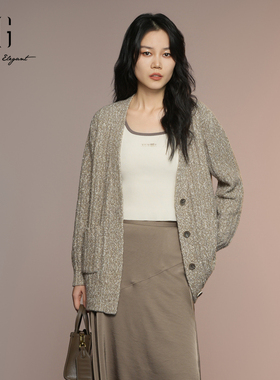 XG雪歌25秋随性慵懒宽松百搭显瘦V领针织开衫外套女XK311030B573