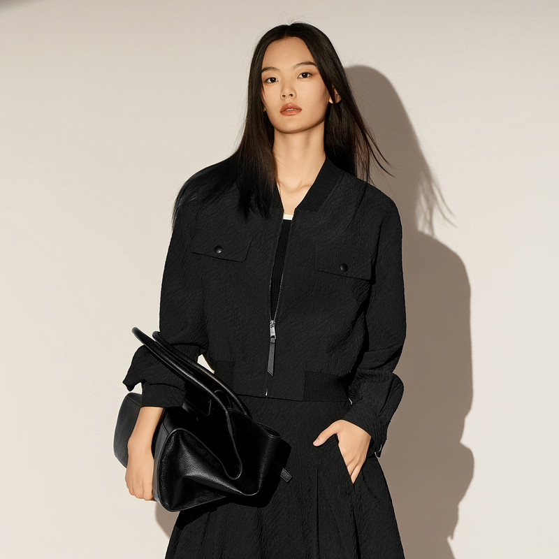 XG雪歌 2026春棒球领外套休闲夹克XL107015A290