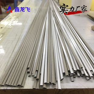 D型导电泡棉屏蔽条单面背胶 半圆形导电泡棉EMI导电胶电磁屏蔽条