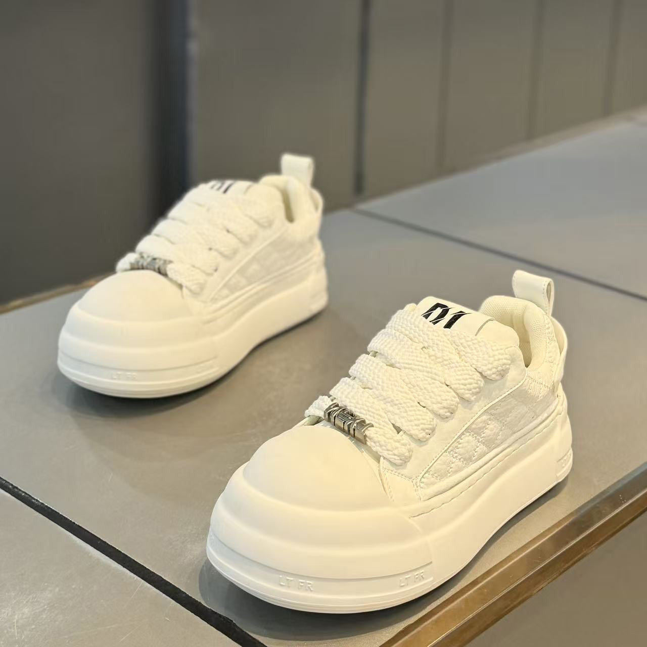 高级感厚底板鞋2026春季新款厚底增高老爹鞋男士潮流百搭休闲鞋男,流行男鞋,老爹鞋,淘宝优惠券,粉丝福利购,淘宝优惠卷