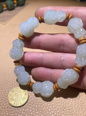 昆仑白玉手工雕刻，无科技纯天然
