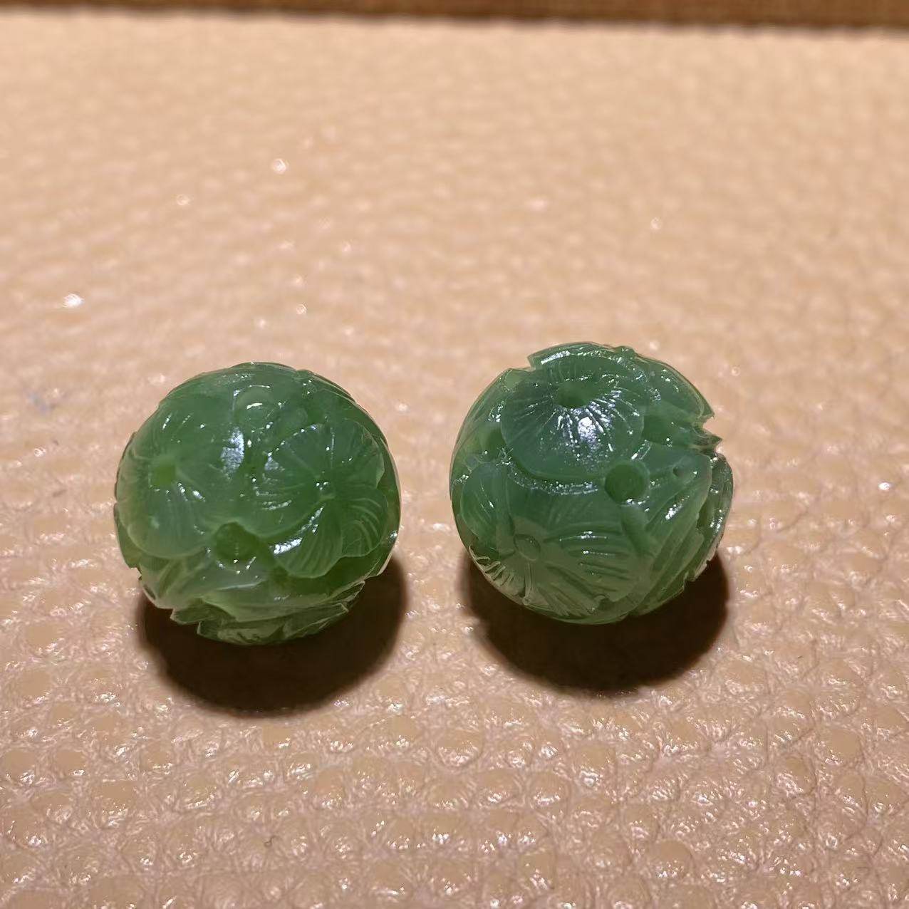 天然和田玉俄罗斯碧玉手工雕刻花开富贵腰珠隔住手链手串DIY配饰