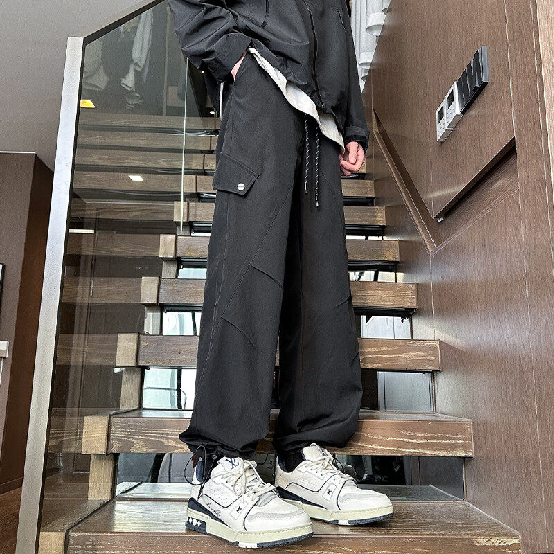 黑色工装防水冲锋裤男款春秋季加绒加厚直筒裤子美式潮牌休闲长裤