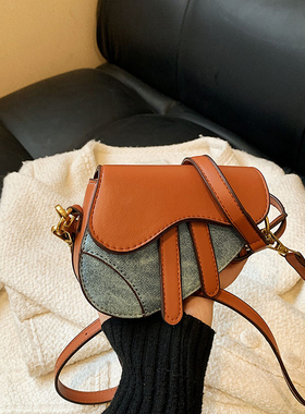 儿童包包2024新款网红撞色女童宝宝马鞍包时尚小女孩百搭斜挎包