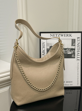 复古包包女大容量2025新款秋冬简约百搭单肩斜挎包休闲通勤水桶包