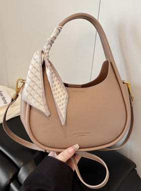 手拎包女包2025新款春夏季高级感质感小众设计单肩小包斜挎包