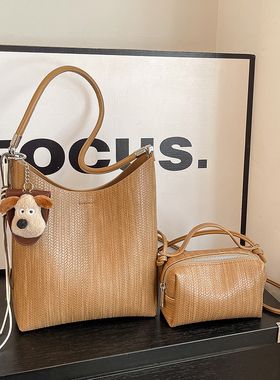 子母包简约纯色大容量包上班通勤包2025新款潮百搭水桶包