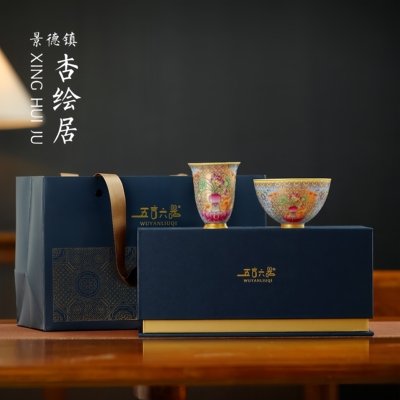 珐琅彩花骨素心主人杯对杯送礼物