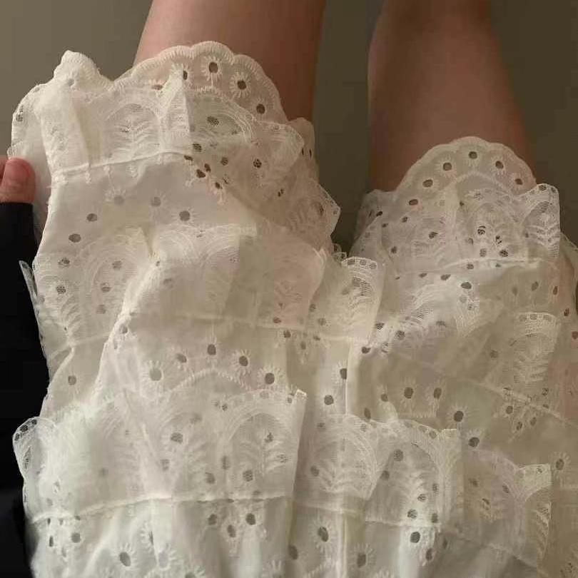 韩系甜美减龄蕾丝花边拼接短裤女