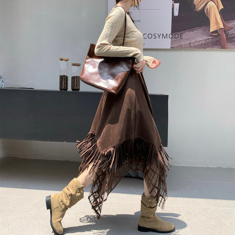 流苏不规则鹿皮绒蕾丝半身长裙女2026秋季新款层次感大摆棕色长裙