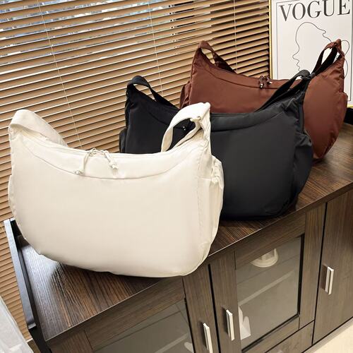 日单春新款日常单肩包手提包蓬松挎包中性斜挎包休闲包男女481663