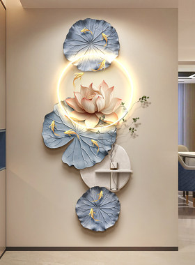 九鱼图玄关装饰画轻奢高级感入户正对门墙挂画荷花新款高端壁画灯