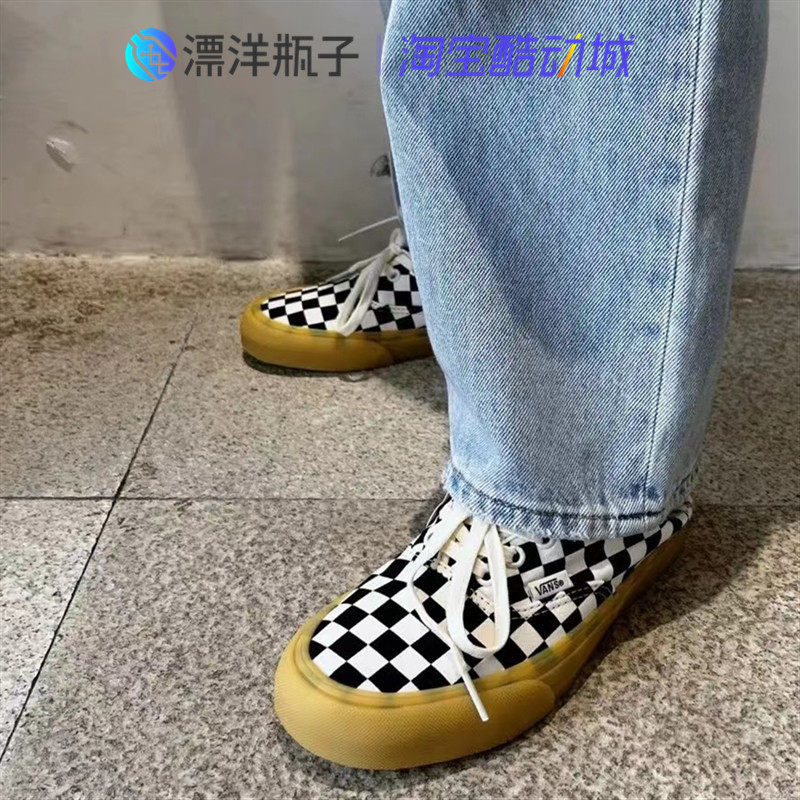 Vans男女通用低帮棋盘格帆布鞋