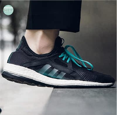 现货包邮阿迪达斯Boost情侣跑鞋