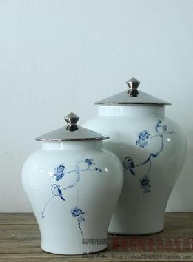 陶瓷罐子新中式风手绘青花工艺品