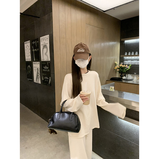 大小姐77 松弛搭配利器～高品绵羊毛云感舒适圆领毛衣内搭打底