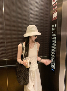 大小姐77 莱赛尔羊毛木耳边慵懒气质U型大领口显瘦白色背心上衣