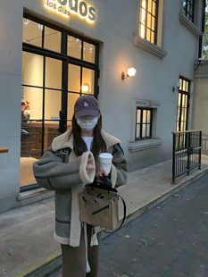 大小姐77 ～洋气色时髦保暖机车服羊羔毛外套 重工款