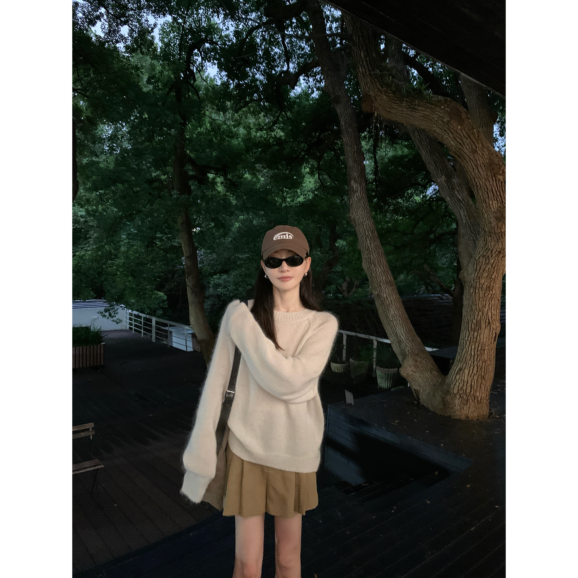 大小姐77 ins博主穿搭亚麻棉高质感百褶显瘦短款高腰半身裙裤