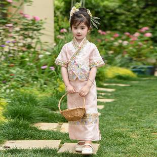 傣族儿童演出服装2026新款旅拍女童春季连衣裙小女孩日常写真套装