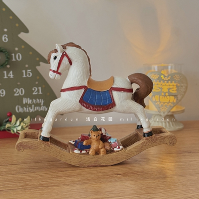 氛围感圣诞木马老人装饰摆件