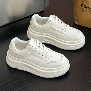 吸膜厚底6cm真皮小白鞋女2025秋冬新款加绒保暖增高百搭休闲板鞋