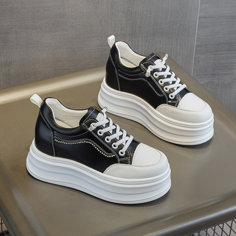 小个子厚底增高8cm小白鞋女2026春新款百搭软底不累脚免系带女鞋