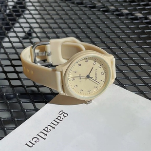 学生休闲石英表 硅胶软带手表女潮流果冻高颜值初中生小众简约时尚