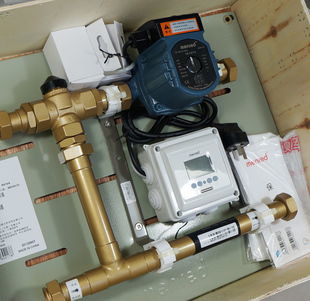 menred曼瑞德地暖混水中心HR25.210集中供暖混水器智能循环水泵