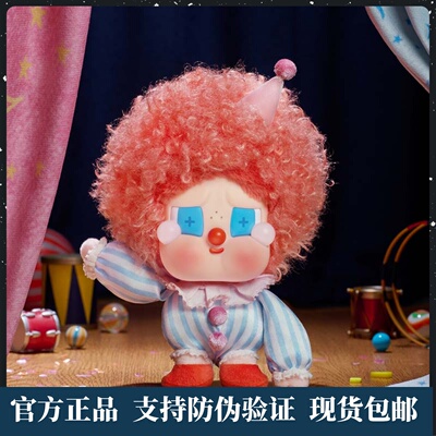 泡泡玛特CRYBABY搪胶毛绒吊卡